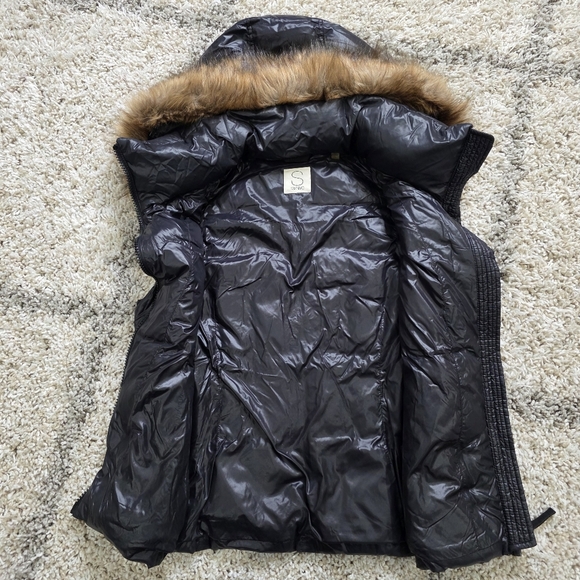 S13 Faux-Fur-Trim Hooded Down Black Vest - Picture 4 of 8